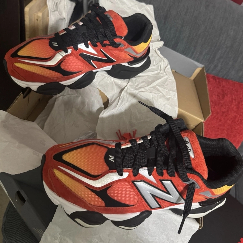 New Balance Red and Black Sneakers - Picture 8 of 9